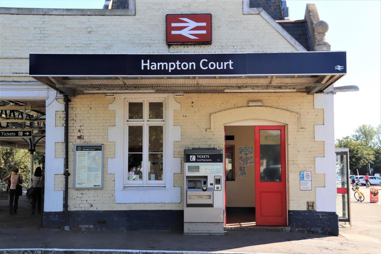 Hampton Court - The Kings Rest Apartamento Molesey Exterior foto